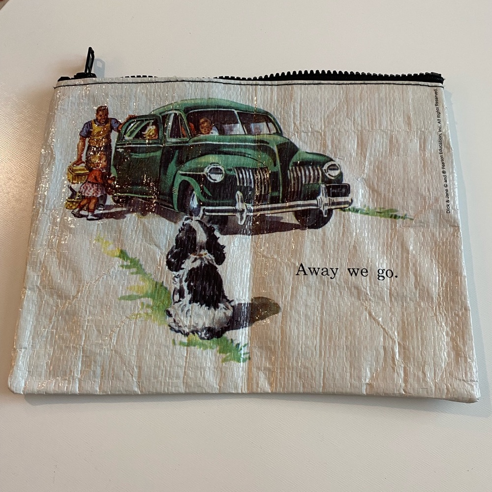 Adorable Organizing Pouch - Vintage Design